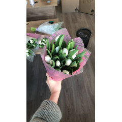 11 тюльпанов белых букет